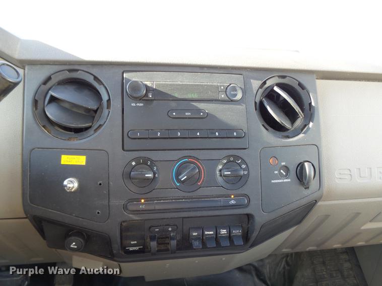 image for item DB6337 2008 Ford F550 XL Super Duty bucket truck