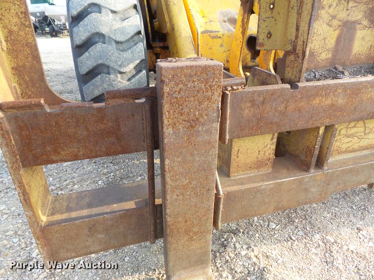 image for item DB6344 1980 John Deere 444 wheel loader