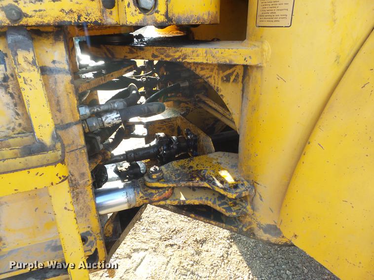 image for item DB6344 1980 John Deere 444 wheel loader