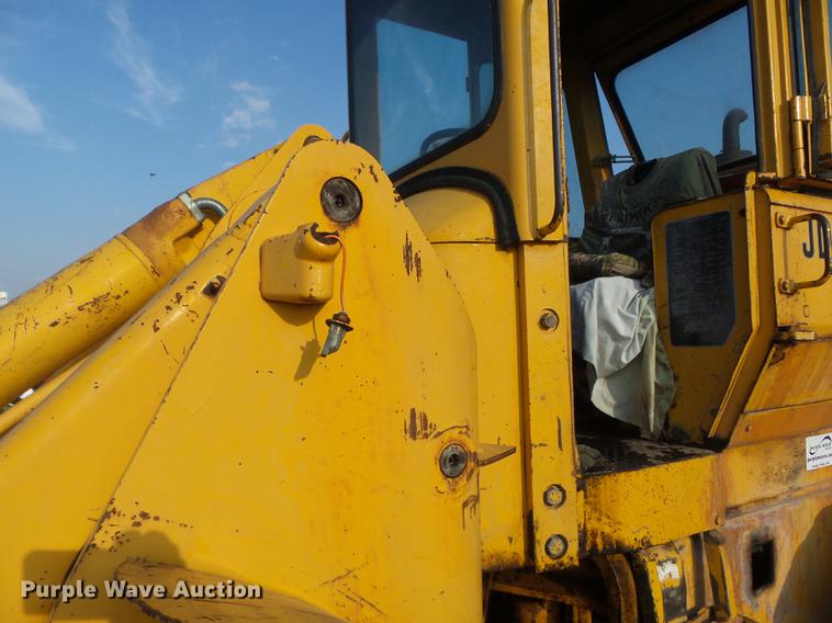 image for item DB6344 1980 John Deere 444 wheel loader