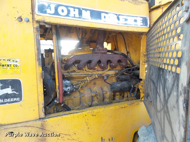 image for item DB6344 1980 John Deere 444 wheel loader