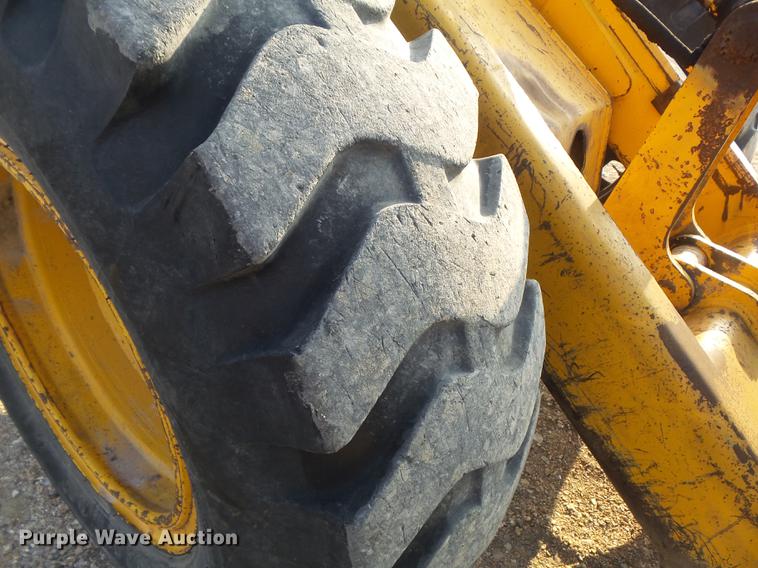 image for item DB6344 1980 John Deere 444 wheel loader