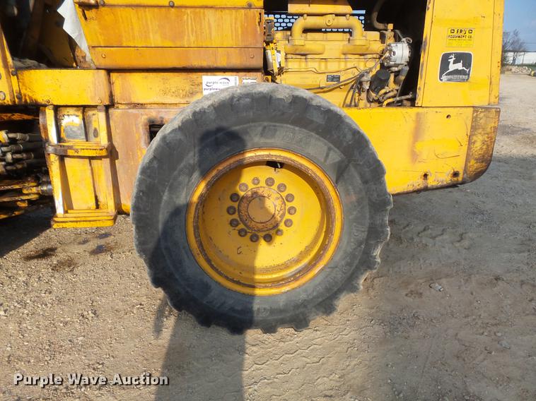image for item DB6344 1980 John Deere 444 wheel loader