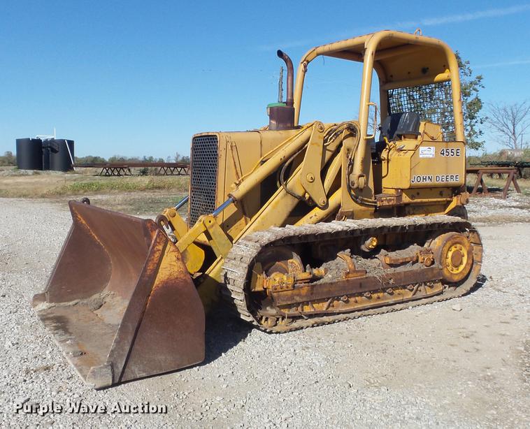 image for item DB6350 1987 John Deere 455E track loader
