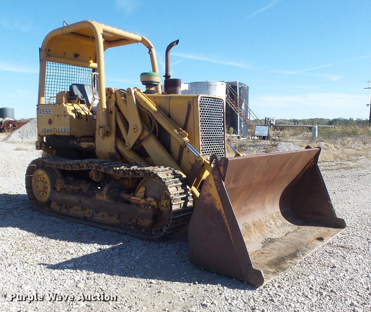 image for item DB6350 1987 John Deere 455E track loader