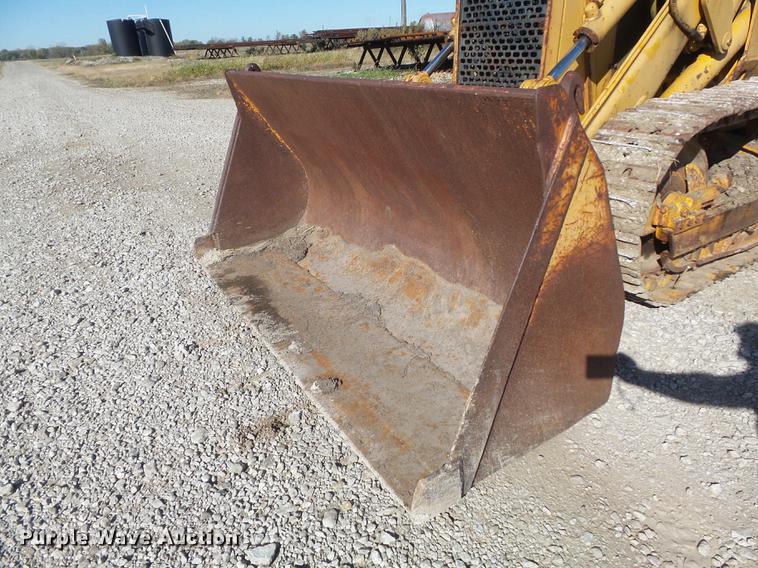 image for item DB6350 1987 John Deere 455E track loader