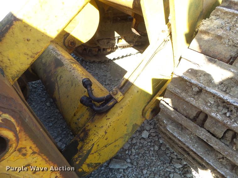 image for item DB6350 1987 John Deere 455E track loader