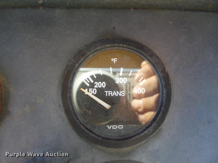 image for item DB6350 1987 John Deere 455E track loader