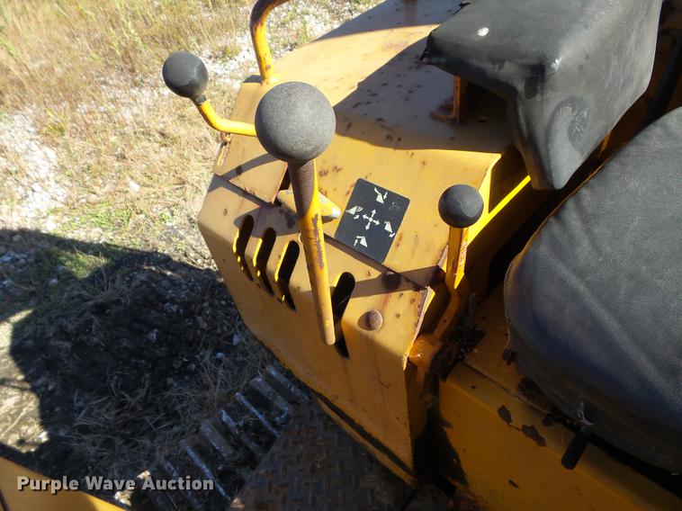 image for item DB6350 1987 John Deere 455E track loader