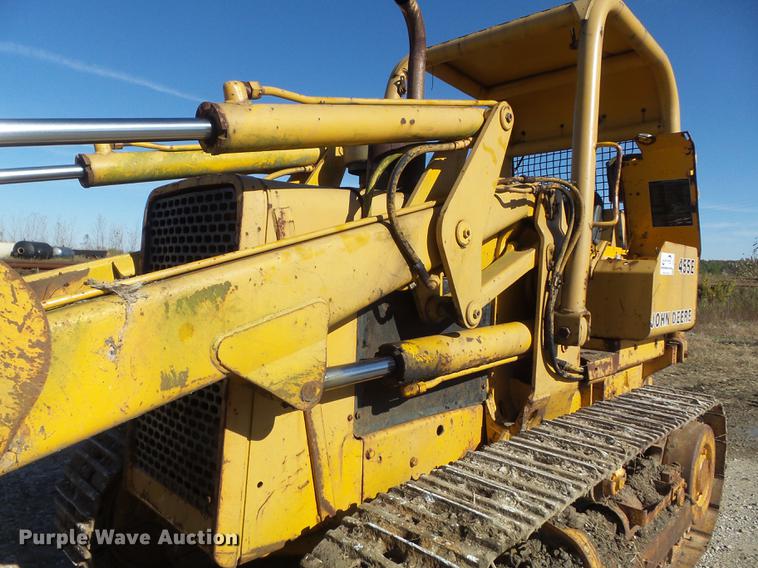 image for item DB6350 1987 John Deere 455E track loader