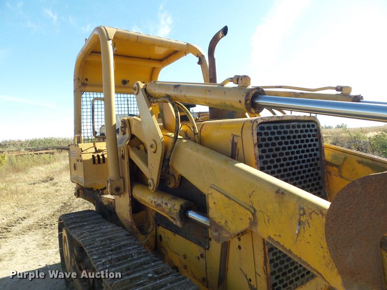 image for item DB6350 1987 John Deere 455E track loader