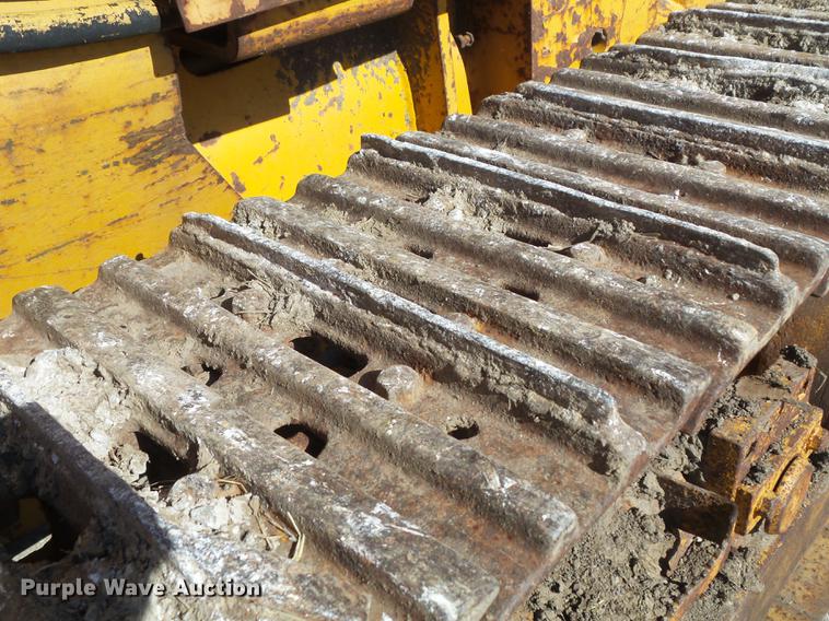 image for item DB6350 1987 John Deere 455E track loader