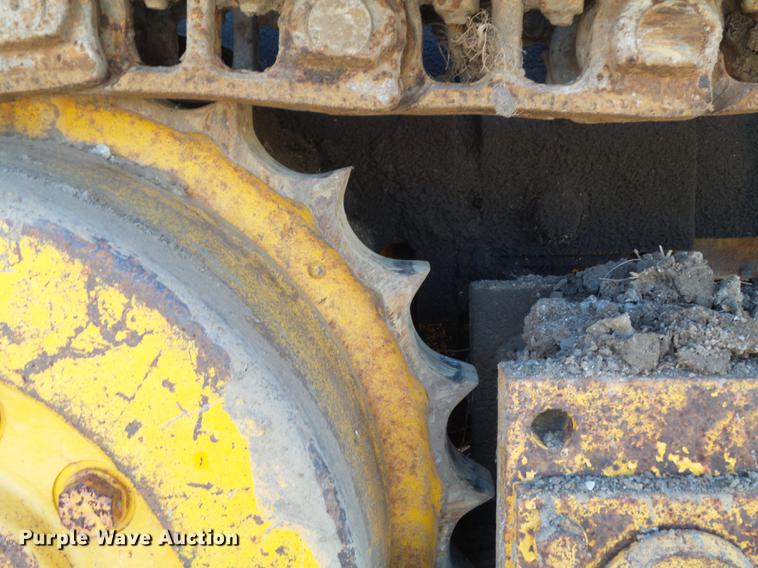 image for item DB6350 1987 John Deere 455E track loader