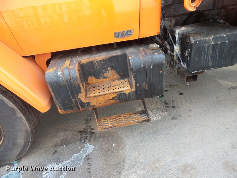 image for item DB8013 1987 GMC Brigadier dump truck