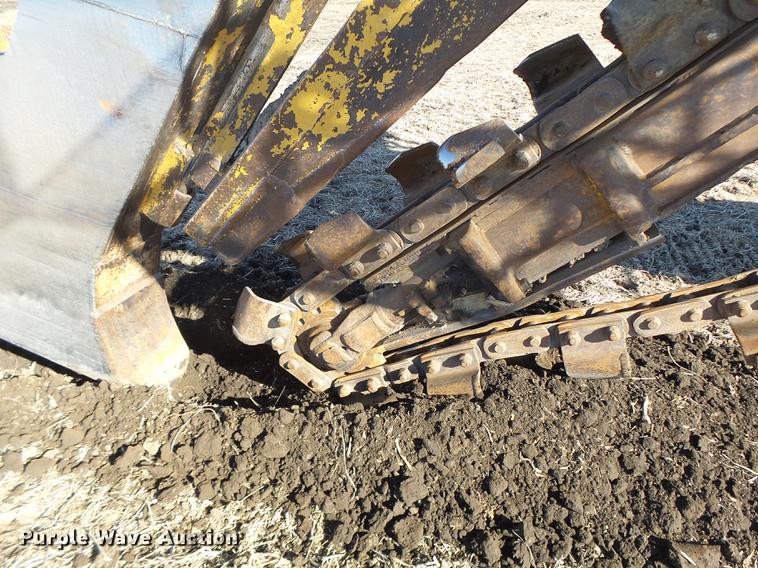 image for item DB9924 Hoes 684 trencher