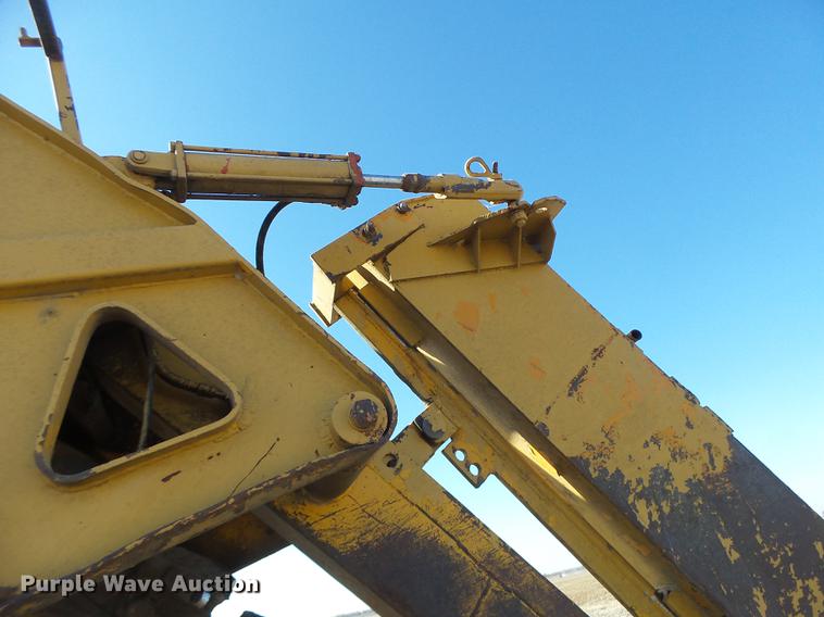 image for item DB9924 Hoes 684 trencher
