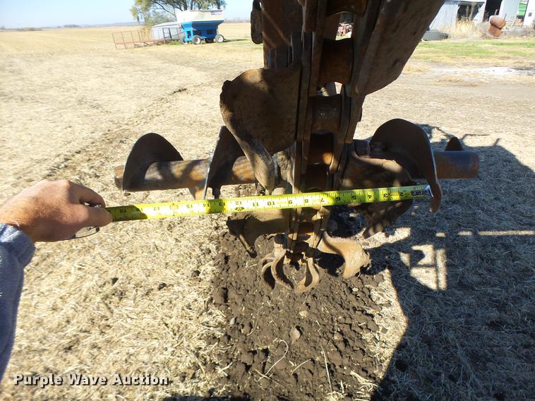 image for item DB9924 Hoes 684 trencher