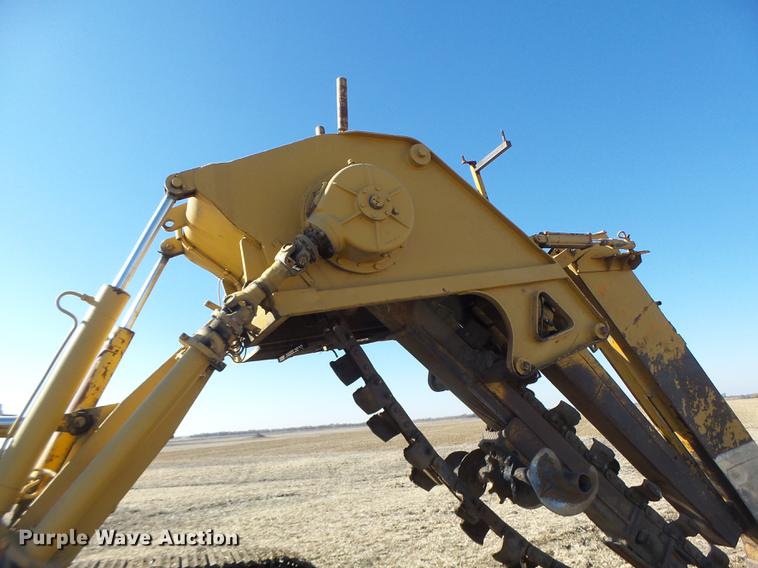 image for item DB9924 Hoes 684 trencher