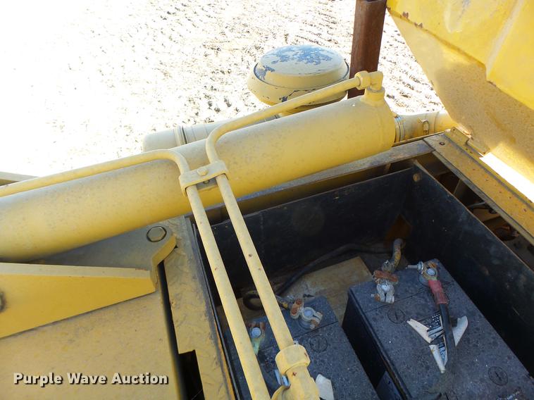 image for item DB9924 Hoes 684 trencher