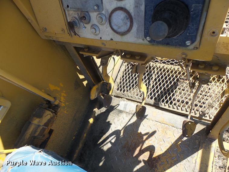 image for item DB9924 Hoes 684 trencher