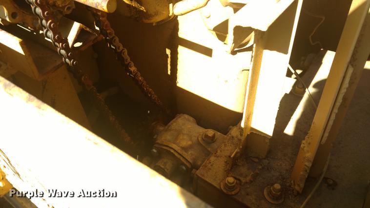 image for item DC0751 Caterpillar D6 dozer