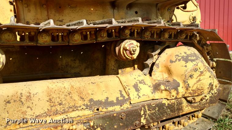 image for item DC0751 Caterpillar D6 dozer