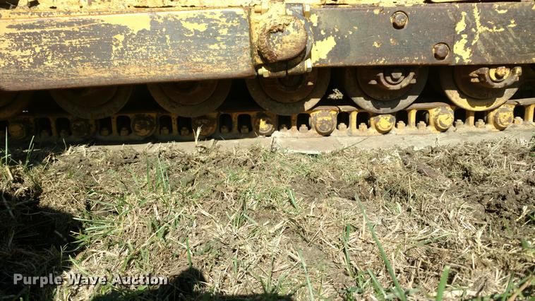 image for item DC0751 Caterpillar D6 dozer
