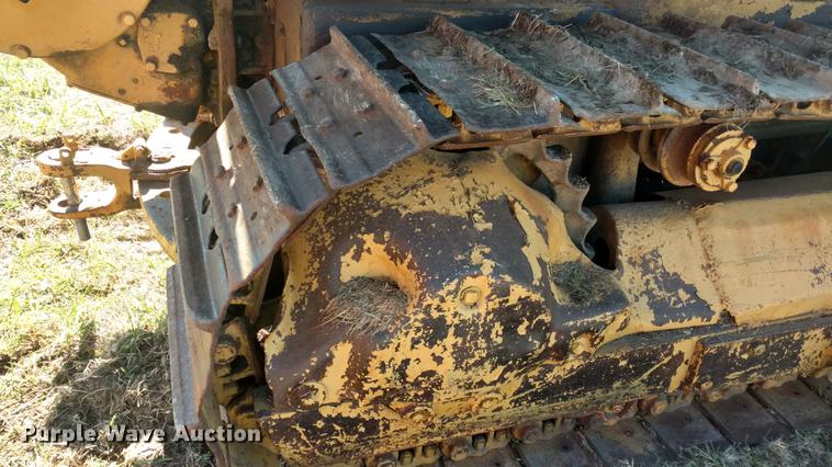 image for item DC0751 Caterpillar D6 dozer