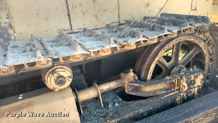 image for item DC0751 Caterpillar D6 dozer