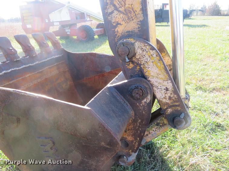 image for item DC0755 John Deere 690C excavator