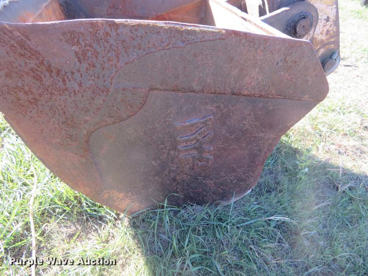 image for item DC0755 John Deere 690C excavator