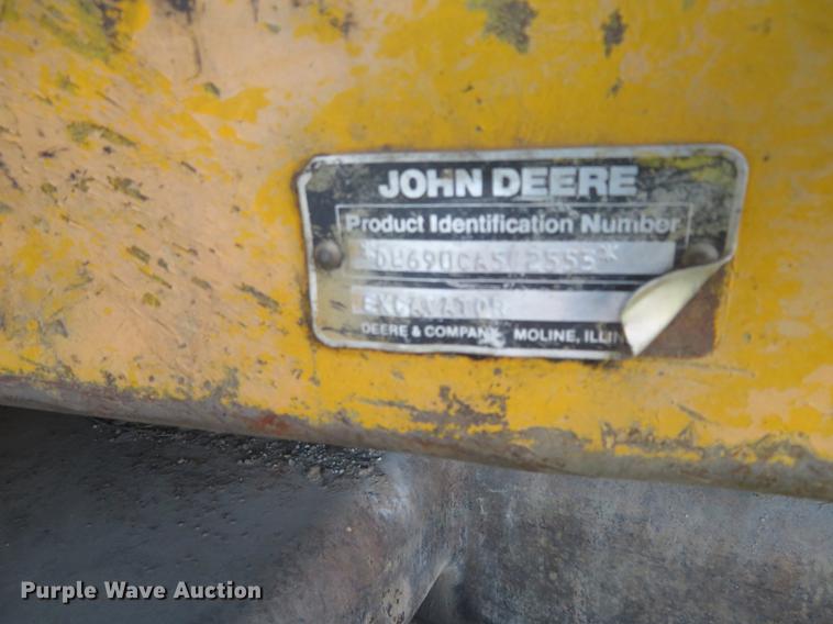 image for item DC0755 John Deere 690C excavator