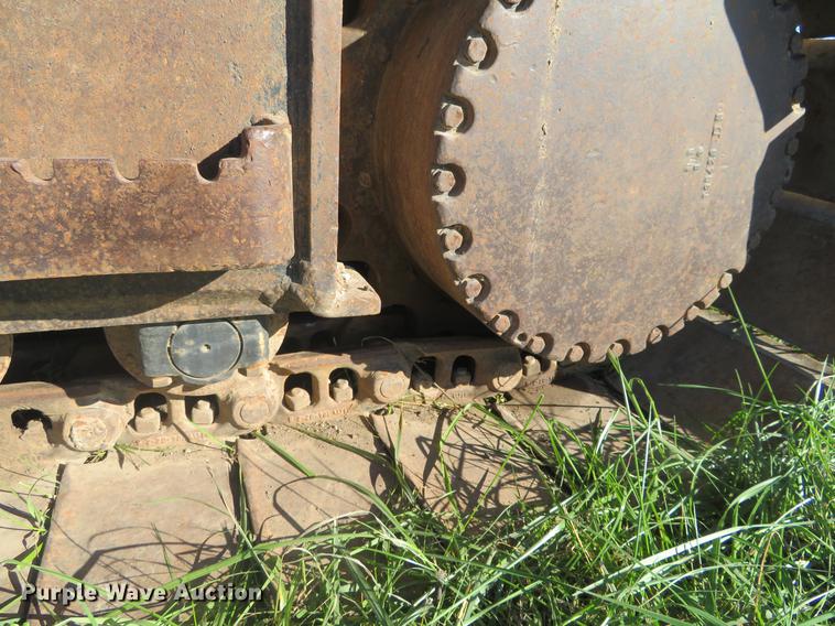 image for item DC0755 John Deere 690C excavator