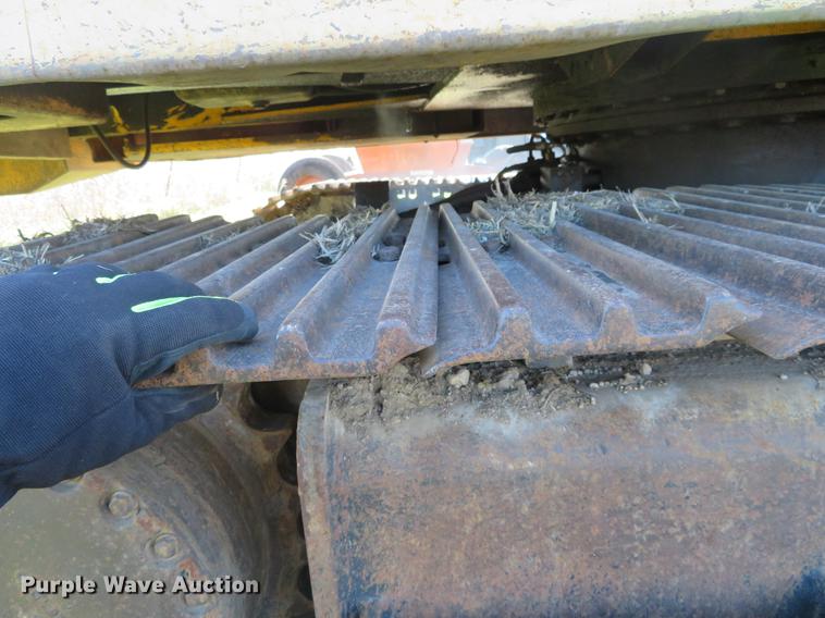 image for item DC0755 John Deere 690C excavator