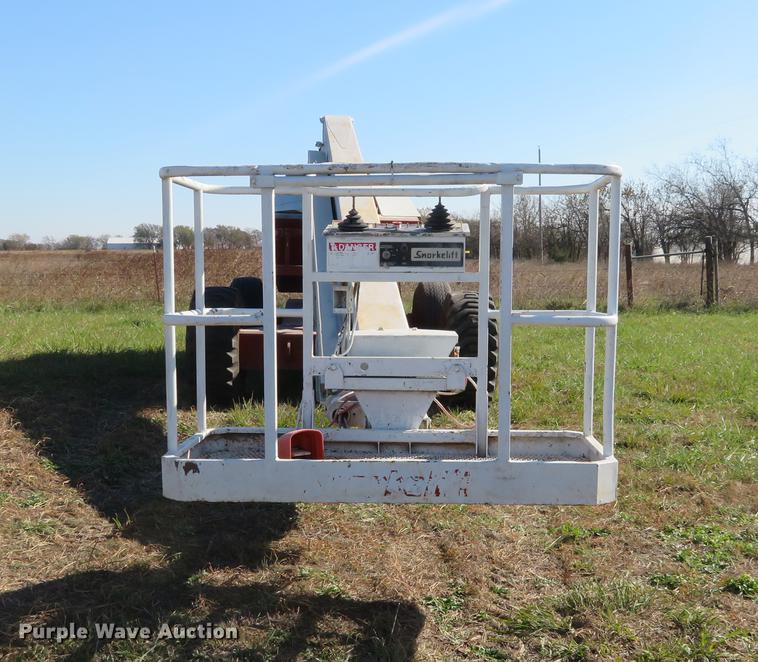 image for item DC0758 Snorkelift TB60 boom lift