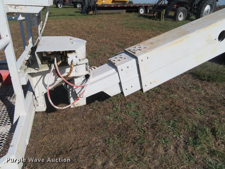 image for item DC0758 Snorkelift TB60 boom lift