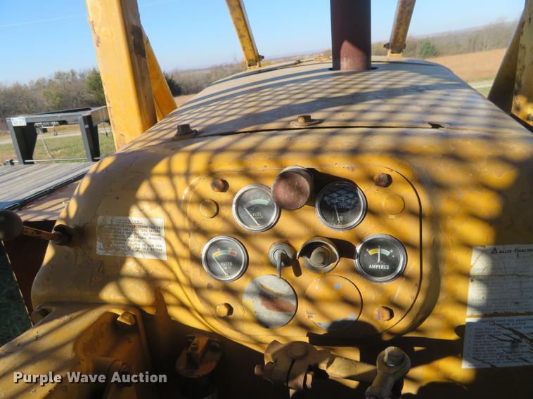 image for item DC0763 Allis Chalmers HD-21 dozer