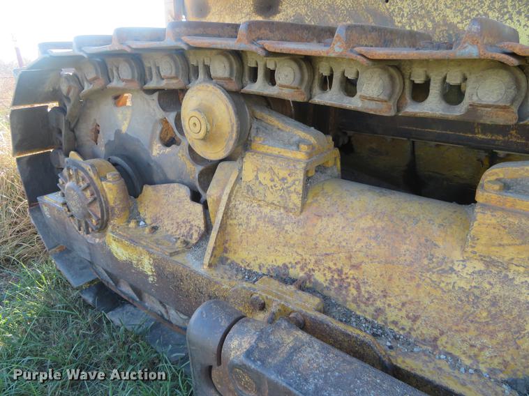 image for item DC0763 Allis Chalmers HD-21 dozer