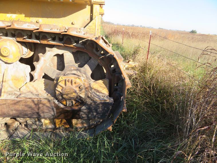 image for item DC0763 Allis Chalmers HD-21 dozer