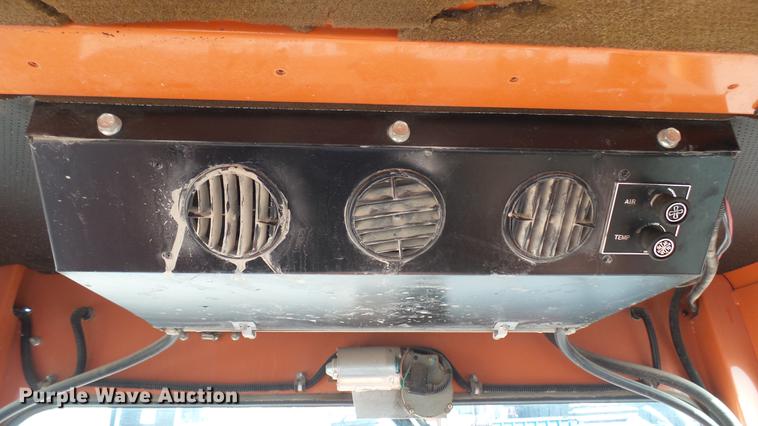 image for item DC1870 2003 Broce RJ350 broom