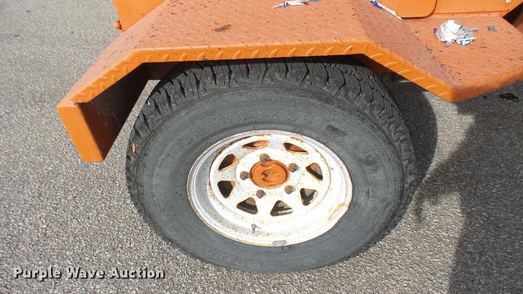 image for item DC1870 2003 Broce RJ350 broom