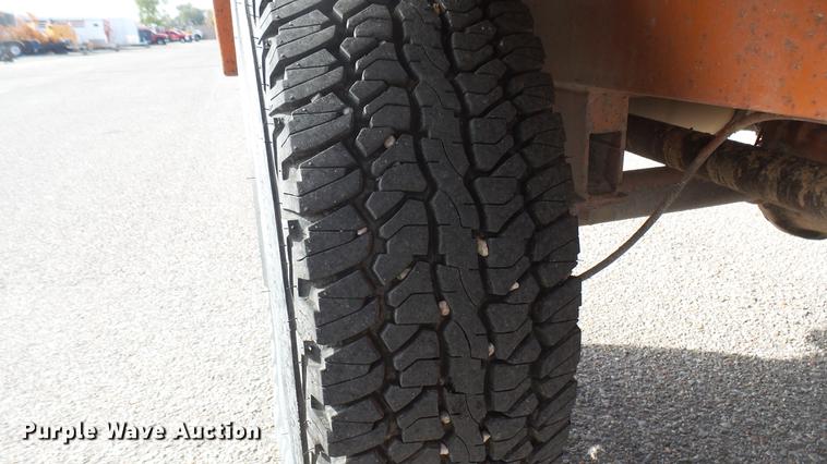 image for item DC1870 2003 Broce RJ350 broom