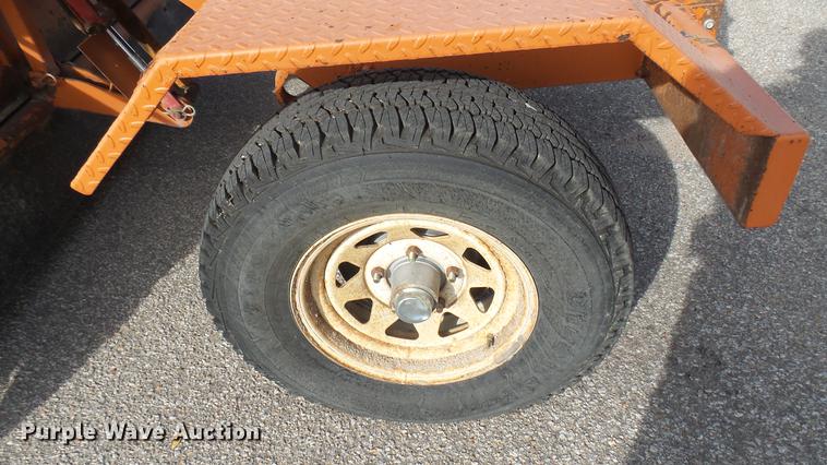 image for item DC1870 2003 Broce RJ350 broom