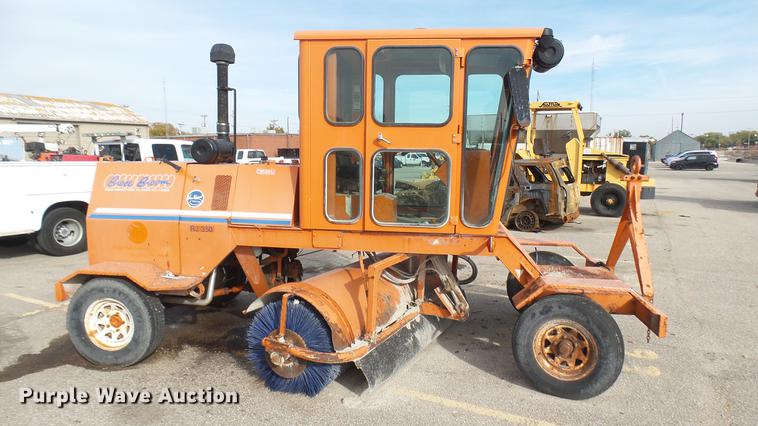 image for item DC1872 2003 Broce RJ350 broom