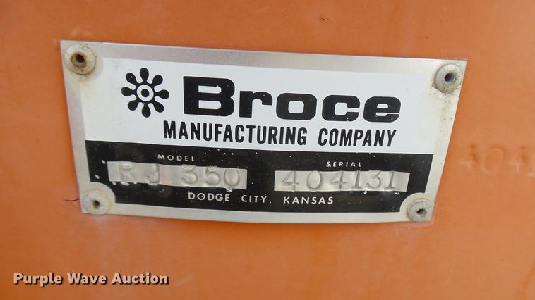 image for item DC1872 2003 Broce RJ350 broom