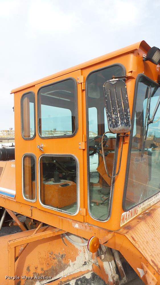 image for item DC1872 2003 Broce RJ350 broom