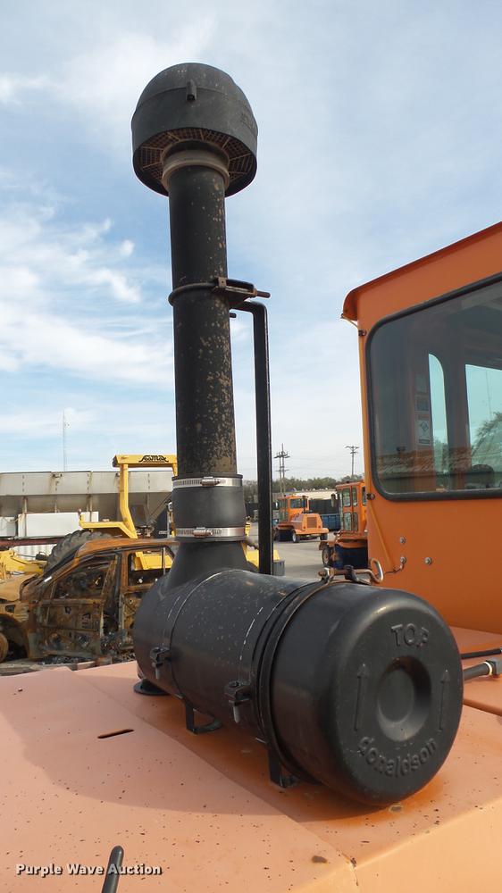 image for item DC1872 2003 Broce RJ350 broom