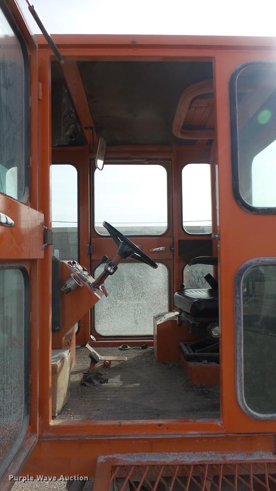 image for item DC1873 2003 Broce RJ350 broom