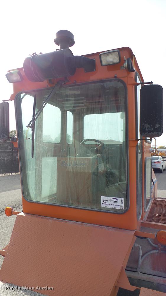 image for item DC1873 2003 Broce RJ350 broom