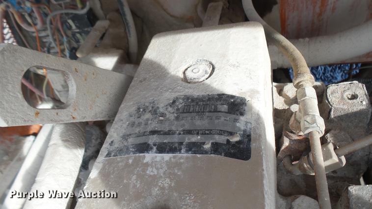 image for item DC1874 2003 Broce RJ350 broom